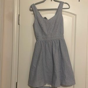 Lauren James like new dress